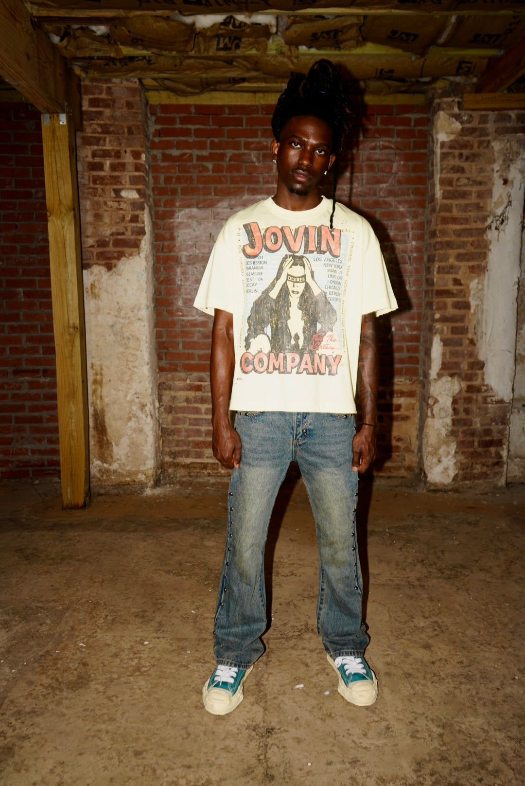 BLIND DESIRES TEE